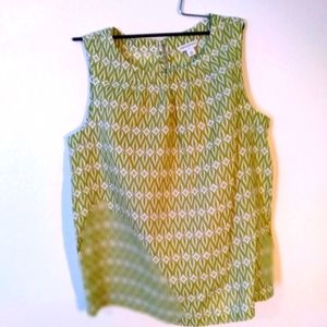 Banana Republic Medium Sleeveless Green Top